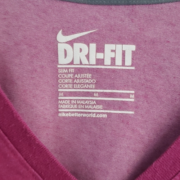 Nike Top - Picture 2 of 5